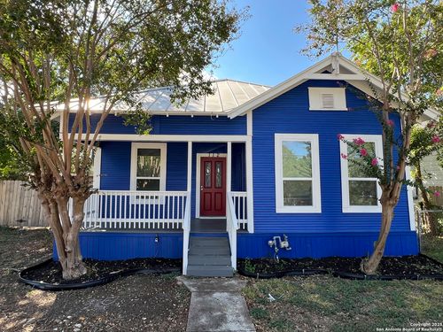 112 Avenue B, Converse, TX, 78109-1403 | Card Image