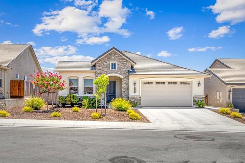 2011 Sage Dr, Hollister, CA, 95023-9770 | Card Image
