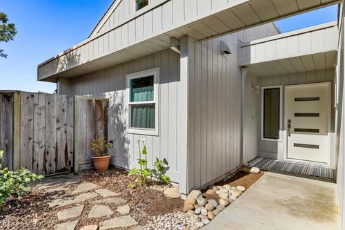 710 Freeman Ct, Santa Cruz, CA, 95062-1673 | Card Image