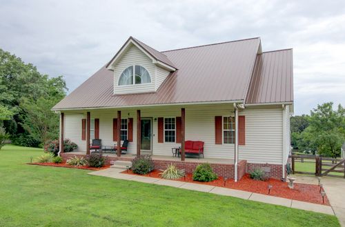 2964 Sweethome Rd, Chapmansboro, TN, 37035-5432 | Card Image