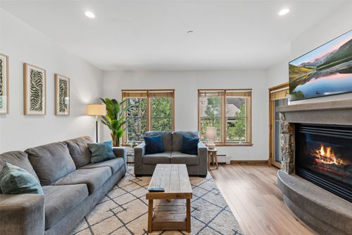 8015-195 River Run Rd, KEYSTONE, CO, 80435-7794 | Card Image