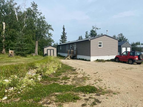 810 Highway 2, Canyon Creek, AB, T0G0M0 | Card Image