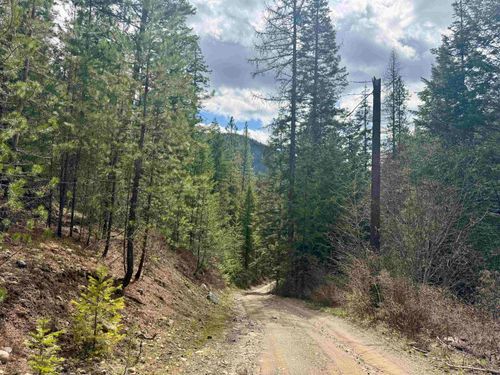 k-3706 S Waitts Lake Rd, Valley, WA, 99181-5103 | Card Image