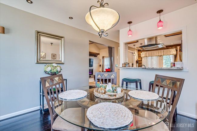 55 Renaissance Ln, Townhouse with 2 bedrooms, 2 bathrooms and null parking in New Brunswick NJ | Image 5