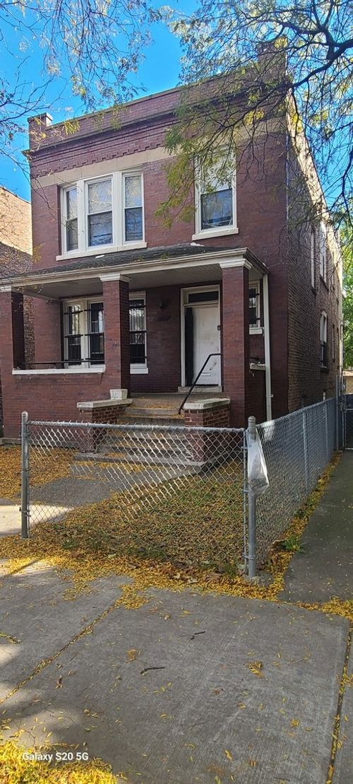 7625 S Sangamon St, Chicago, IL, 60620-2834 | Card Image