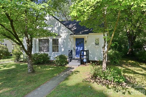 217 Queen Anne Rd, Salisbury, NC, 28144-6149 | Card Image