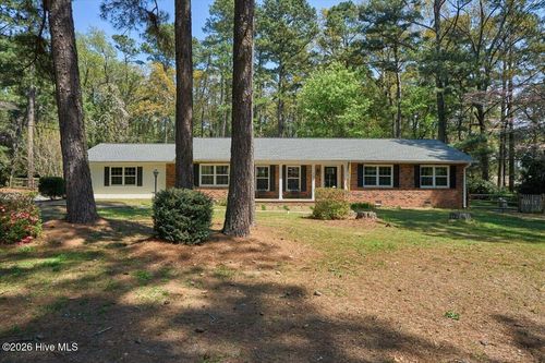 109 Grampian Way, Southern Pines, NC, 28387-7201 | Card Image