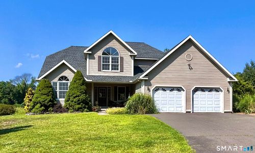 4 Heather Ln, North Granby, CT, 06060-1208 | Card Image
