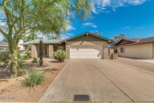 3739 S Siesta Ln, Tempe, AZ, 85282-5954 | Card Image