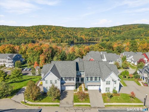 3-3 Humber Hill Rd, Danbury, CT, 06810-5172 | Card Image