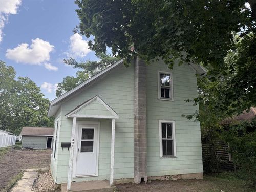 520 Cedar Street, Wisconsin Dells, WI, 53965 | Card Image