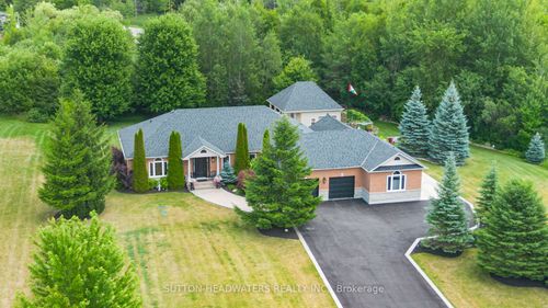 63 Brookhaven Cres, East Garafraxa, ON, L9W7M9 | Card Image