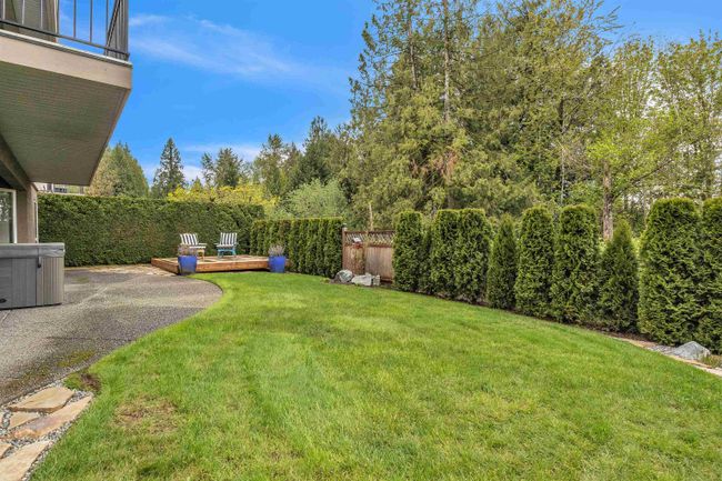 3903 Coachstone Way, House other with 3 bedrooms, 2 bathrooms and 4 parking in Abbotsford BC | Image 37
