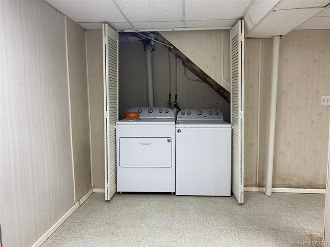 21.jpg | Image 19