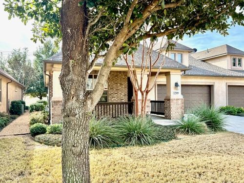 12509 Limestone Ct, Denton, TX, 76207-8718 | Card Image