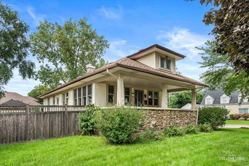 450 Arlington Ave, Elgin, IL, 60120-6753 | Card Image
