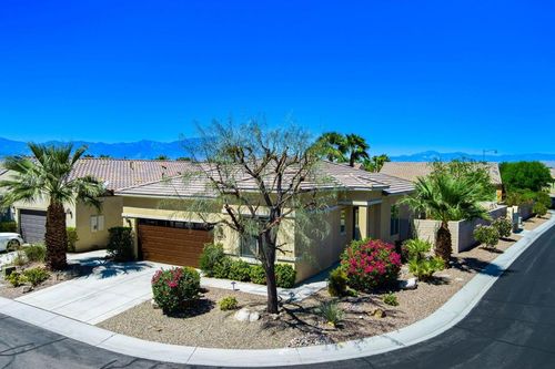 39007 Camino Orquesta, Indio, CA, 92203-6625 | Card Image
