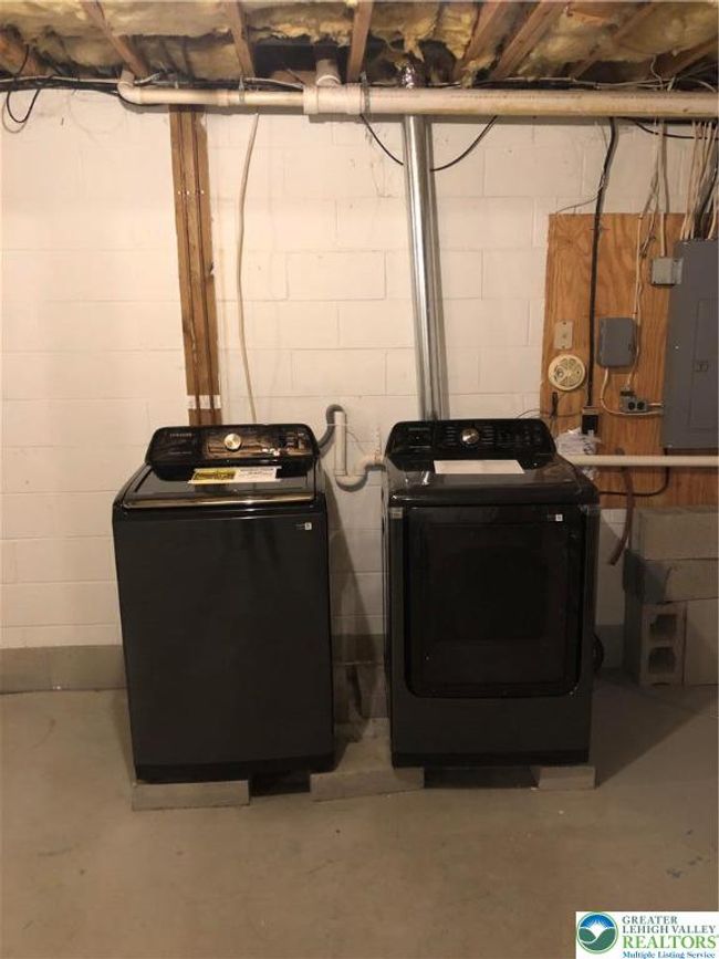 New washer and dryer in basement | Image 17