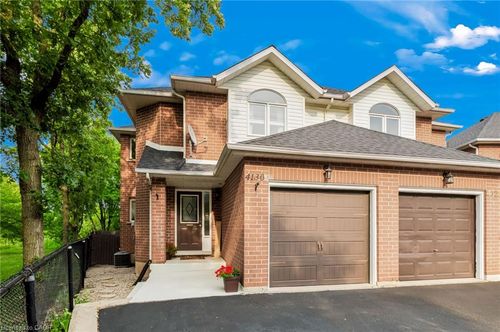 4130 Foxwood Dr, Burlington, ON, L7M4L3 | Card Image