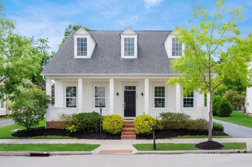 7963 Scarborough Hall Dr, New Albany, OH, 43054-1103 | Card Image