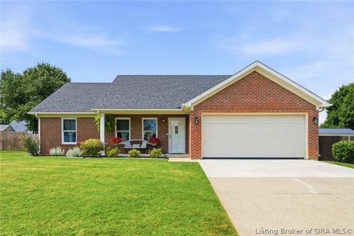 4601 Golden Crest Dr, Jeffersonville, IN, 47130-8873 | Card Image