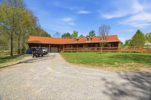 1374 W Allens Bridge Rd, Greeneville, TN, 37743-5963 | Card Image