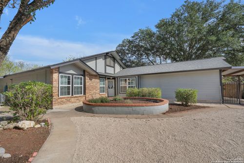 754 Cypresshill Dr, San Antonio, TX, 78245-3106 | Card Image