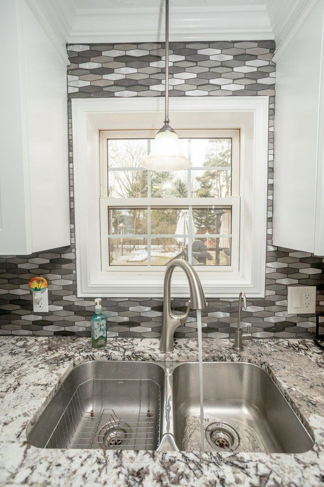 4 Grace Crt, House other with 3 bedrooms, 1 bathrooms and 4 parking in Bayham ON | Image 18