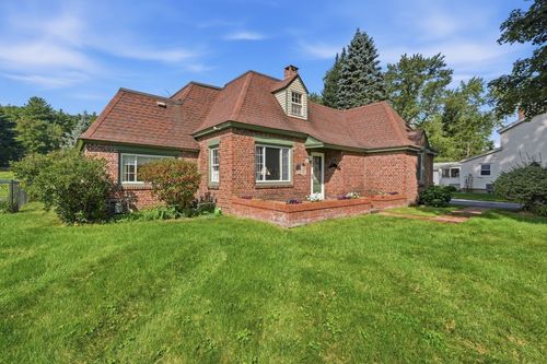 88 Homestead Ave, Greenfield, MA, 01301-9638 | Card Image