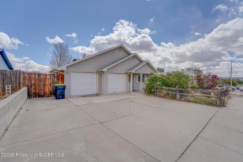824 N Cholla St, Bloomfield, NM, 87413-5039 | Card Image