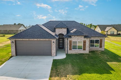 5852 Bluestem Way, Chelsea, OK, 74016-5600 | Card Image