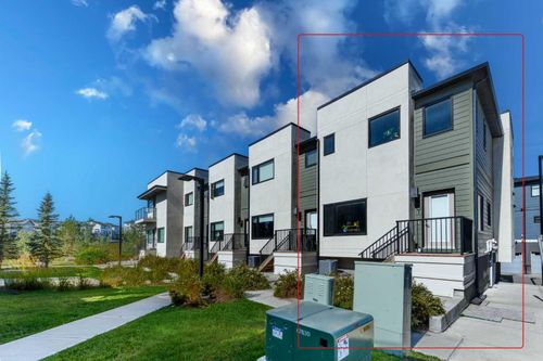 301-218 Sherwood Sq Nw, Calgary, AB, T3R0Y2 | Card Image