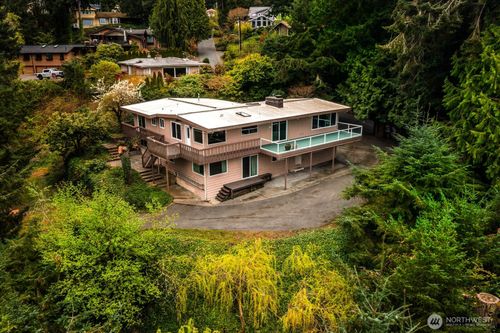 7413 Soundview Dr, Edmonds, WA, 98026-5568 | Card Image