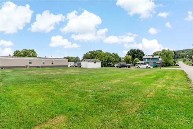 152 Pine St, House other with 4 bedrooms, 2 bathrooms and null parking in Jefferson PA | Image 21
