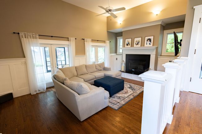 336 Main St, House other with 5 bedrooms, 2 bathrooms and null parking in Wethersfield CT | Image 12