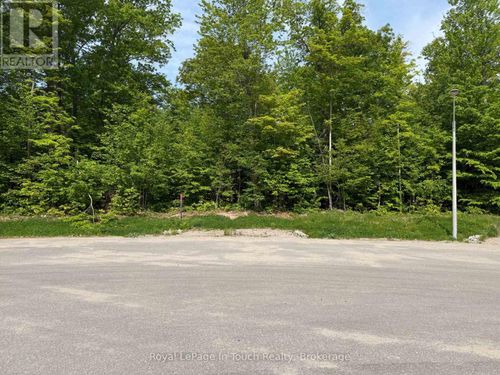 LT 50 Whispering Pine Circle E, Tiny, ON, L9M0C2 | Card Image