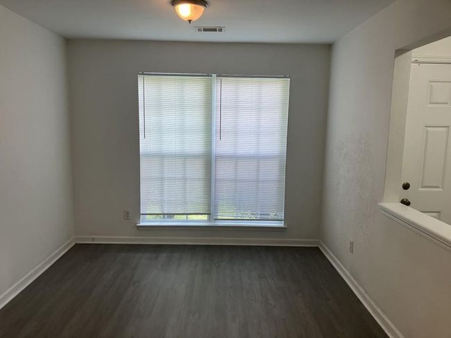 10246 Deep Creek Pl, House other with 4 bedrooms, 3 bathrooms and null parking in Union City GA | Image 11
