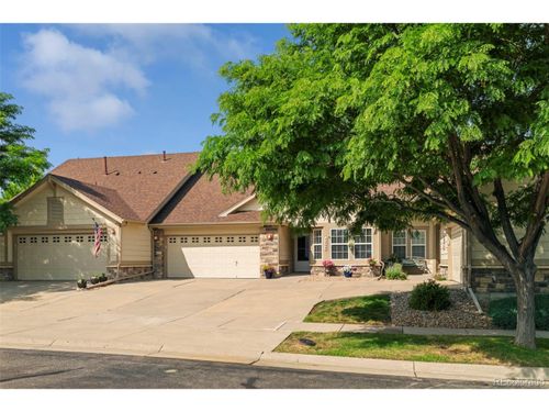 8009 S Algonquian Ct, Aurora, CO, 80016-7110 | Card Image