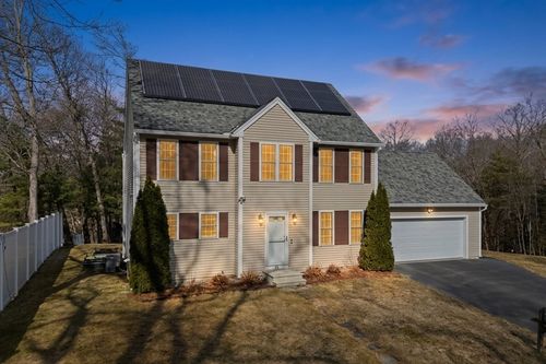 36 Norwood Ave, Ayer, MA, 01432-1370 | Card Image