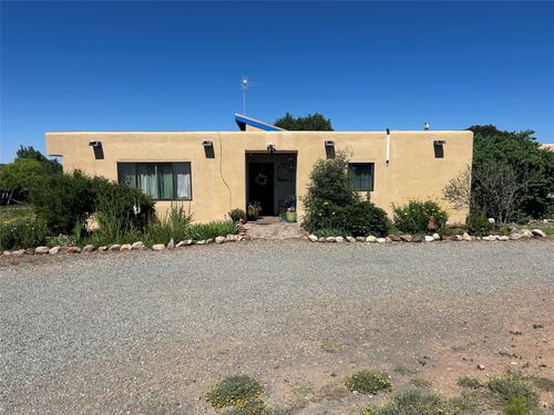 47A Camino Montoya, Santa Fe, NM, 87507 | Card Image