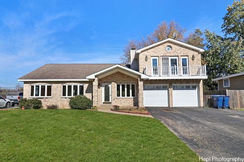 1508 W Pine St, Holiday Hills, IL, 60051-9230 | Card Image