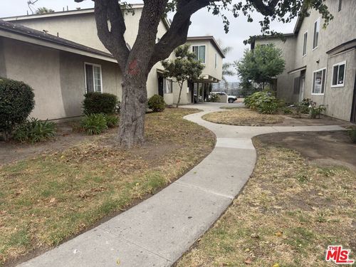 d-2330 El Dorado Ave, Oxnard, CA, 93033-4850 | Card Image