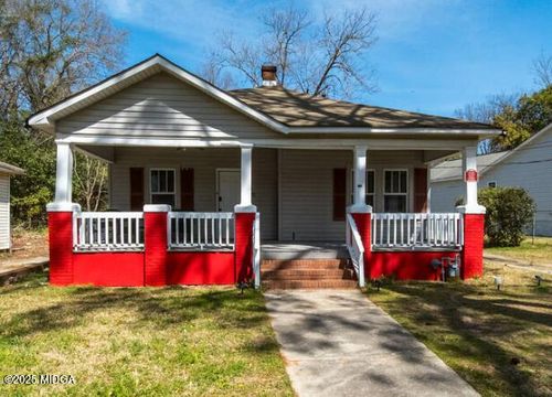 863 Richmond St, Macon, GA, 31206-1841 | Card Image