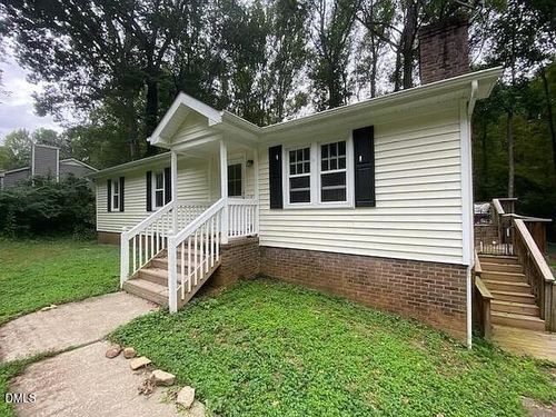 7501 Post Oak Rd, Raleigh, NC, 27615-7624 | Card Image