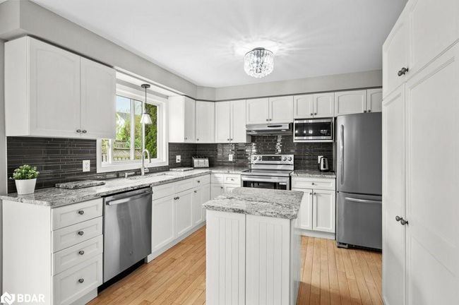 47 Dunrobin Dr, House other with 5 bedrooms, 4 bathrooms and 4 parking in Caledonia ON | Image 13