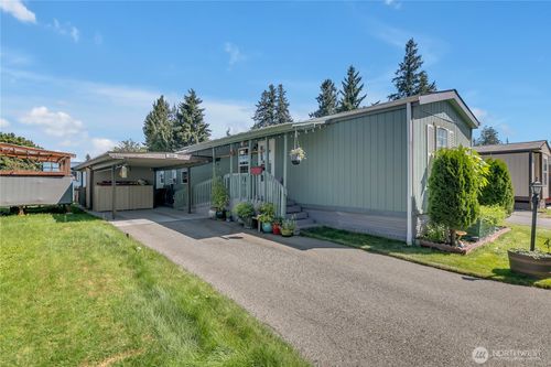 81-909 205th Street Ct E, Spanaway, WA, 98387-8121 | Card Image