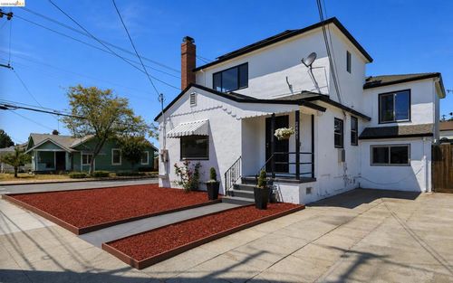 2401 80th Ave, Oakland, CA, 94605-3452 | Card Image