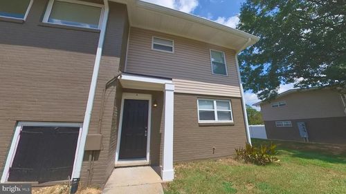 unit-4-2050 Nike Dr, WALDORF, MD, 20601-3391 | Card Image