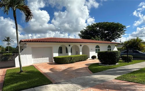 9461 Sw 62nd St, Miami, FL, 33173-2205 | Card Image