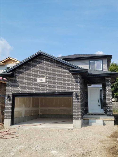 137 Marconi Crt, London, ON, N5V0C9 | Card Image
